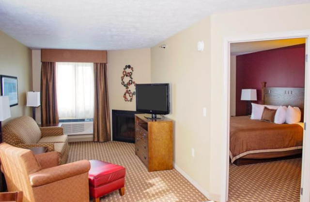 Luwen Grand Stay Suites Motel - Minnesota