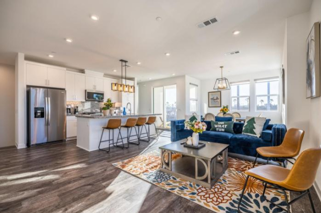 Disney firework view 3 Bedrooms townhouse kitchen Fast wifi - 安納海姆
