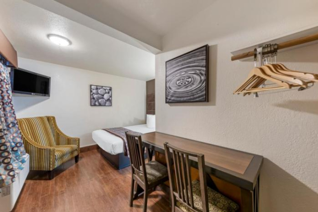 Anaheim Discovery Suite Hotel - Anaheim