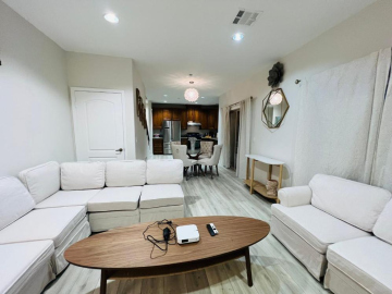 Near Disneyland Tri-Level Modern Designer Vacation House