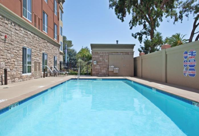 Oakland Airport Holiday Inn - San Antonio