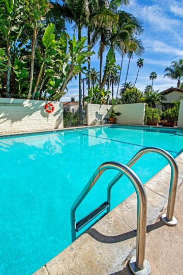 Franciscan Suite Inn