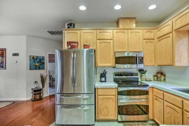 Peaceful and Private Mariposa Cabin on 2 Acres! - Monterey