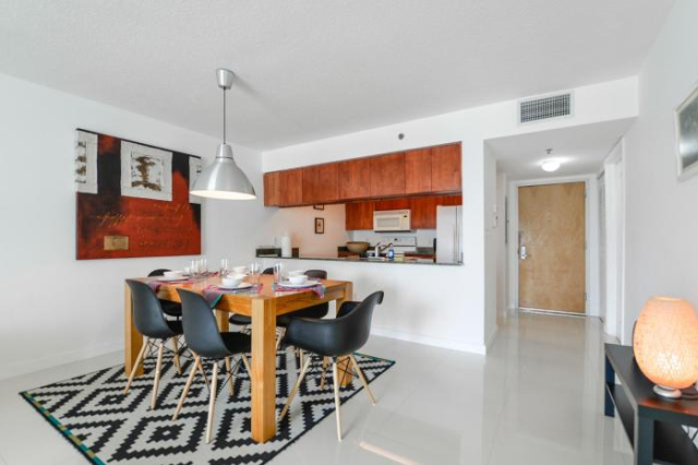 Spectacular apartment in the 25th floor - Flagstaff