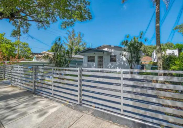 Gated 4 Bd 2 Bth Design District 10Min to beach - 弗拉格斯塔夫