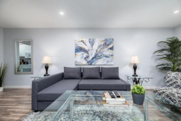 The Palms at Middle River Terrace 2