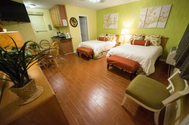 Camelot Beach Suites Hotel - Morro Bay