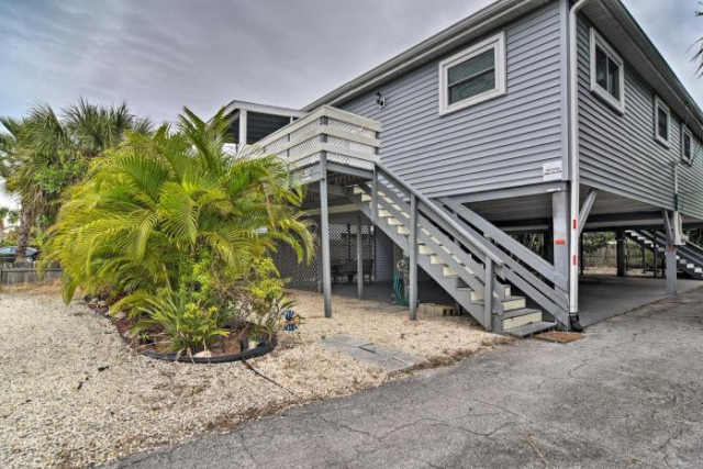 Indian Rocks Beach Escape - Walk to Ocean! - Morro Bay