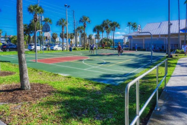 Coconut Grove Beach Resort Suite 5 to 8 - Morro Bay
