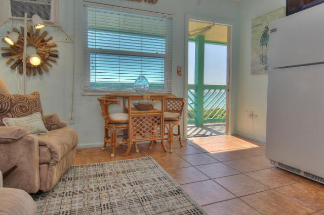 Chateau 8W - Morro Bay