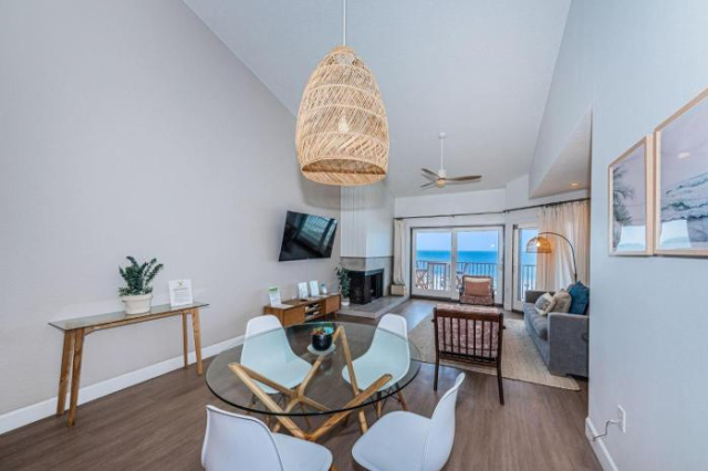 Villas of Clearwater Beach - Unit A17 - Morro Bay