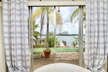 Bay Watch #1 - Weekly Beach Rental Condo