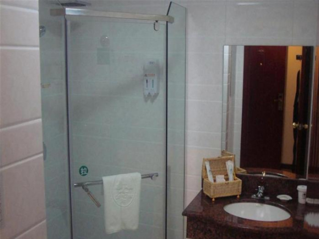 GreenTree Inn Jinan Shanda Road Business Hotel - Shandong