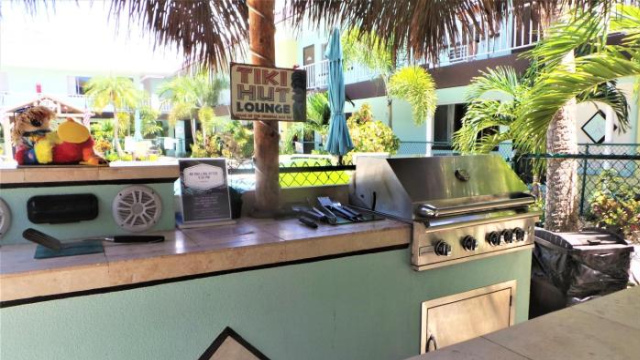 Island House Resort Motel - Cambria