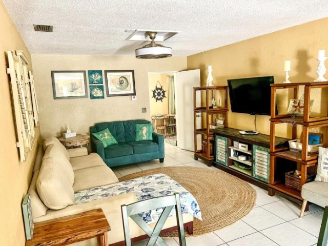 Saltwater Retreat of Redington Shores - Cambria