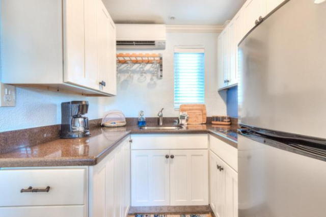 Tropic Terrace #51 - Beachfront Rental condo - Cambria