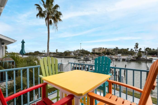 261 G Madeira Beach Yacht Club - 坎布里亞