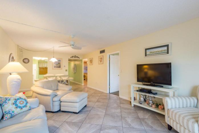 108 Madeira Norte Condo - Cambria