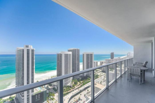 Amazing 2 BRCondo At Hyde Beach House Ocean Views - Key Largo