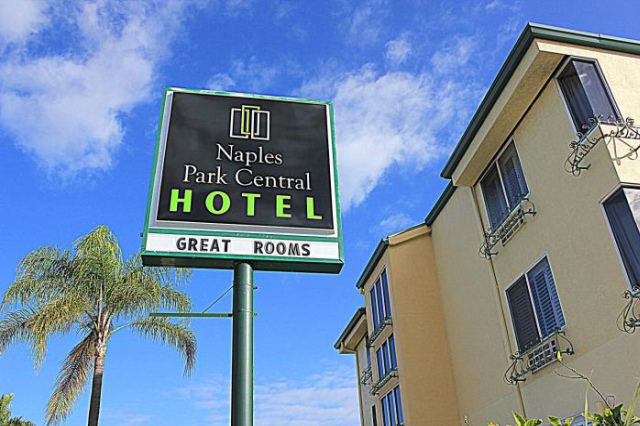 Naples Park Central Hotel - Niagara Falls