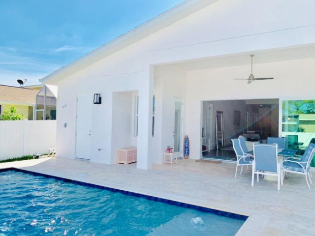 NEW! Perfect Naples - HEATED SALTWATER POOL - 尼加拉瀑布