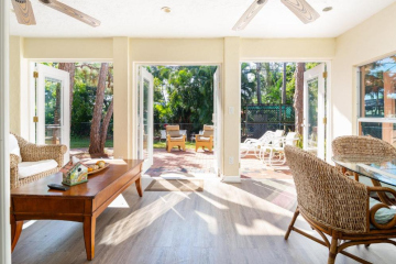 Home by Beach 4 - Gulf Breeze