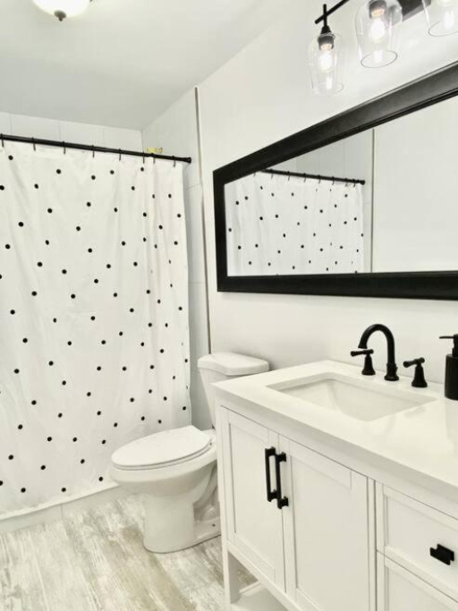Casa Botanica - Minutes from Parks, Beaches, Pier - Niagara Falls
