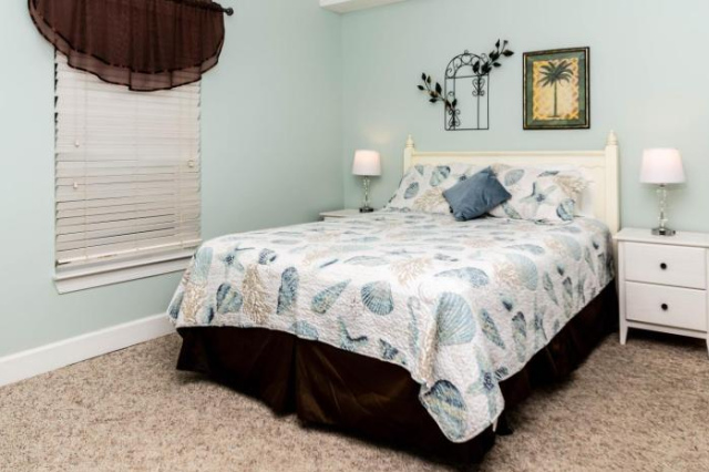 Beachfront! Master on Gulf No Resort Fees! Panama City Beach - 默特爾海灘