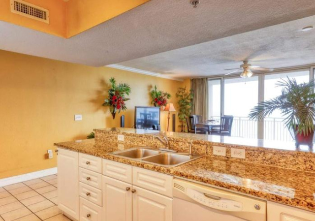 Emerald Beach Condo Rentals by DC - Myrtle Beach