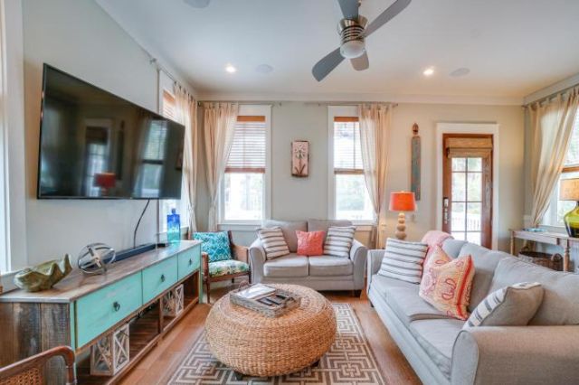 30A Beach House - The Snazzy Crab - Myrtle Beach