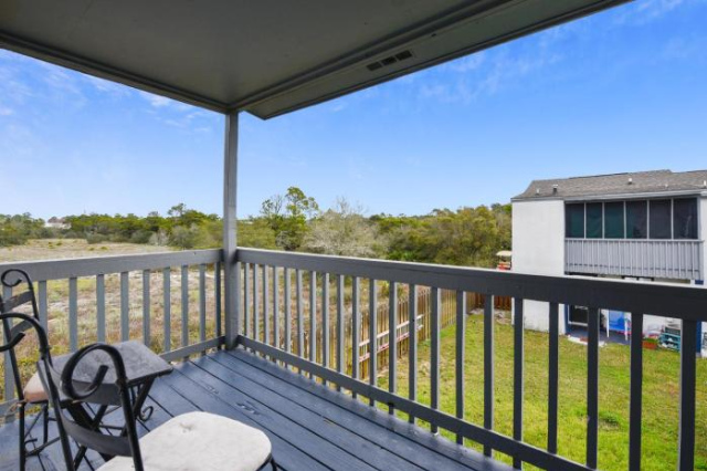Happy Herron by Book That Condo - Myrtle Beach