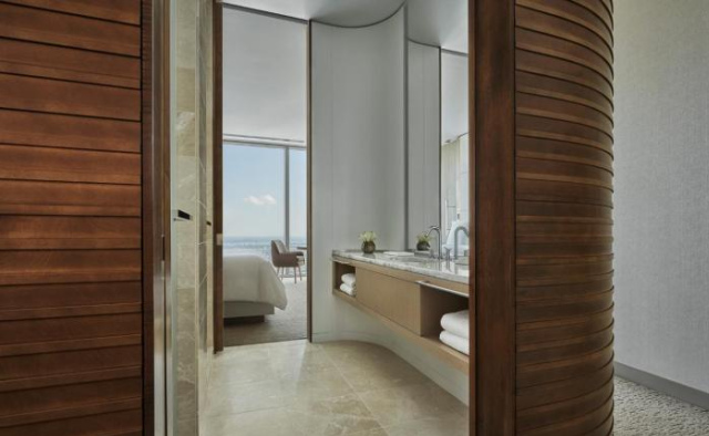 Four Seasons Hotel Philadelphia at Comcast Center - Pigeon Forge