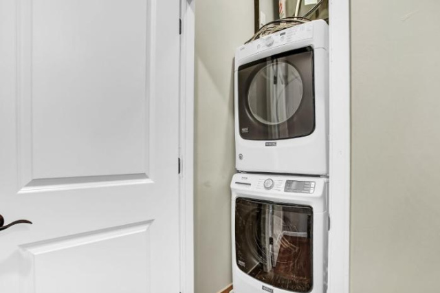 Magnificent Unit 2BR Apt on Broad Street - Pigeon Forge