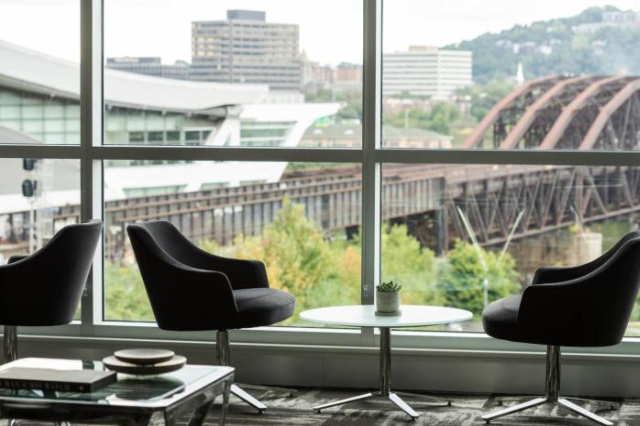 AC Hotel by Marriott Pittsburgh Downtown - Gatlinburg