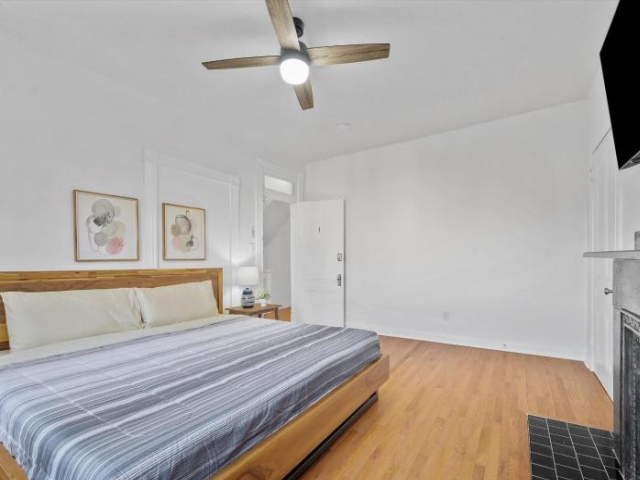 Bloomfield/Shadyside @I Modern & Bright Private Bedroom with Shared Bathroom - Gatlinburg