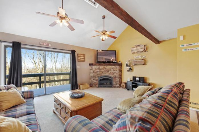 Camelback 108 - Tannersville