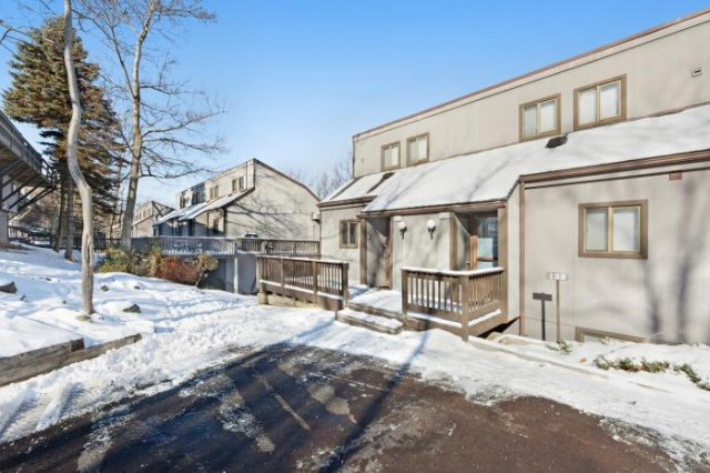 Camelback 108 - Tannersville