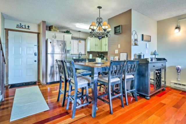 Cozy Tannersville Retreat with Mountain Views! - 坦納斯維爾