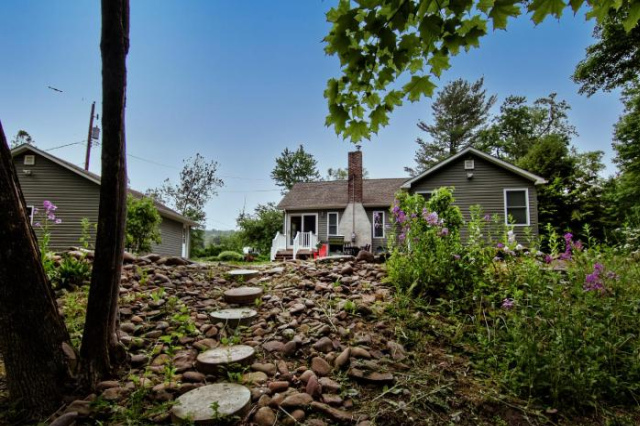 Cabin by the Creek with private creek access - Tannersville