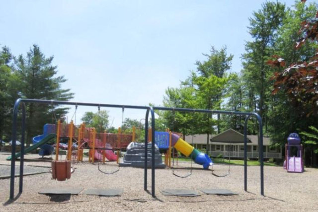The Family Getaway - Canadensis