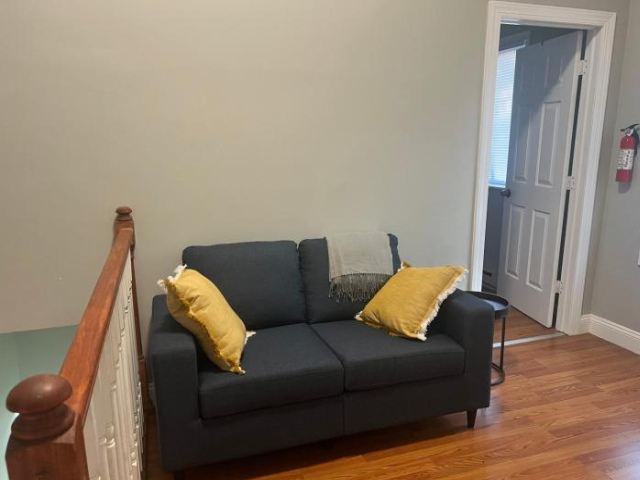 5 Bedrooms 3 Full bath duplex in a gated community - Canadensis