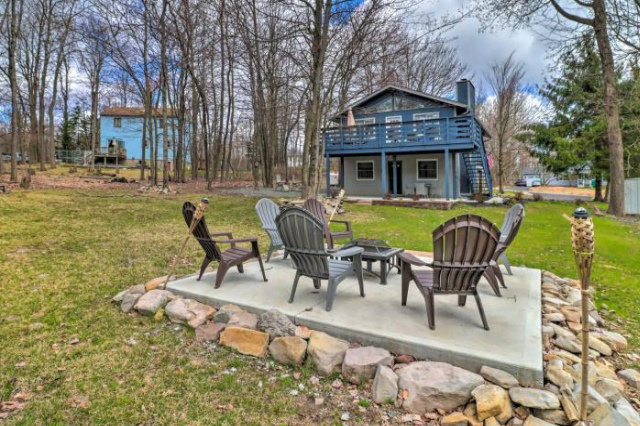 Charming Long Pond Home Near Emerald Lake! - Canadensis