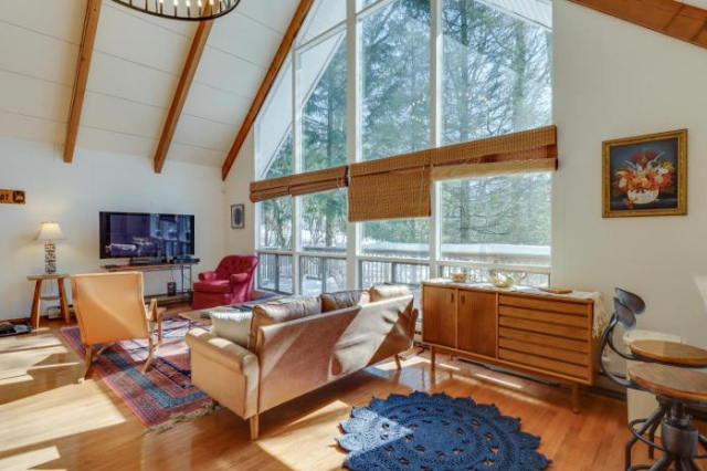 Lake Harmony Vacation Rental with Game Room! - Albrightsville