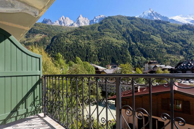APARTMENT COSMIQUES - Alpes Travel - Central Chamonix - Sleeps 4 - Chamonix Mont-Blanc