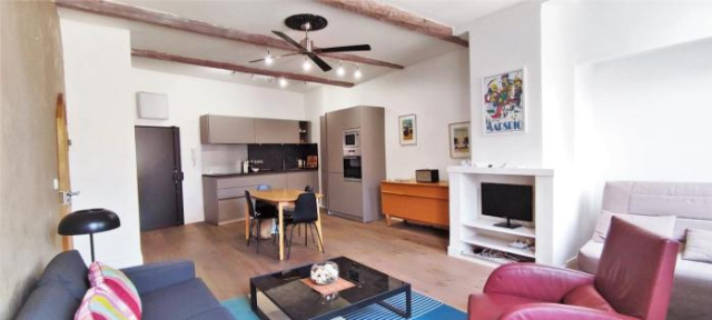 Charming 62 M With Shared Garden Center - 普羅旺斯艾克斯