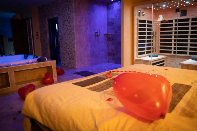 LE LOFT A BULLES (85m2 Jacuzzi Hammam Billiard Bar Douche Sauna) - Strasbourg