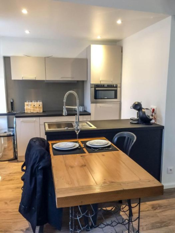 Nikolago Apartment