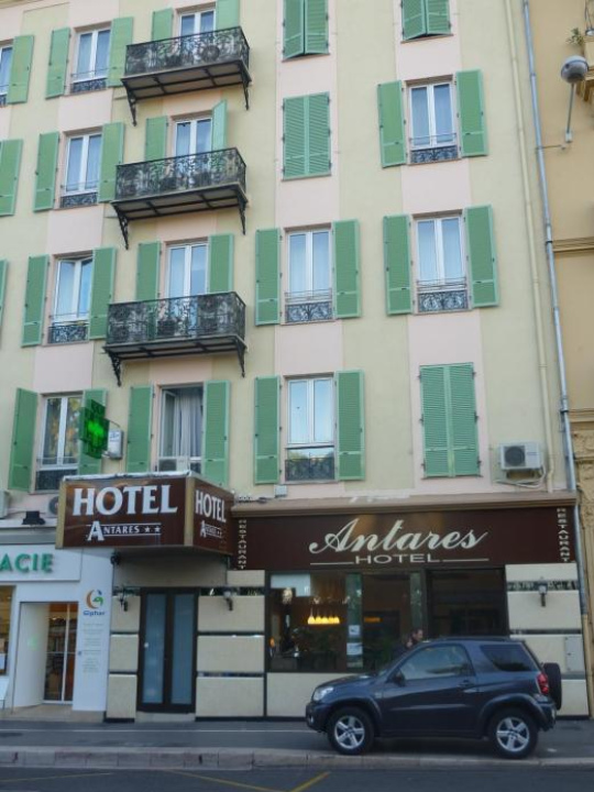 Antares hostel - Nice