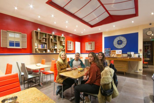 Antares hostel - Nice