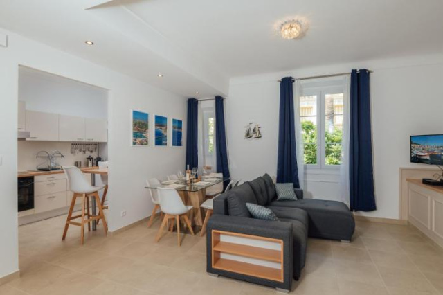 Le Neptune, 2 bedrooms with A/C - Nice